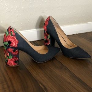 Jessica Simpson Heels!